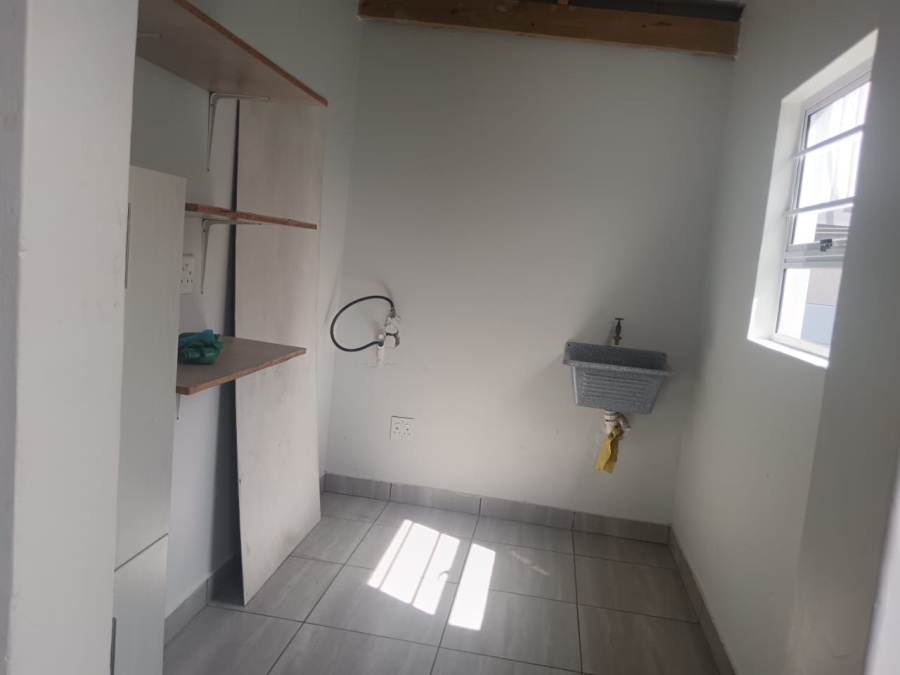 To Let 3 Bedroom Property for Rent in Kleinkrantz Western Cape